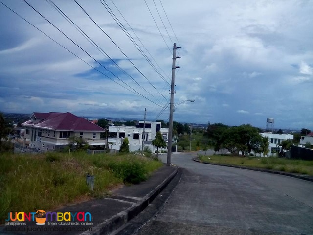 LOT FOR SALE AT ROYALE CEBU ESTATE, CONSOLACION CEBU  