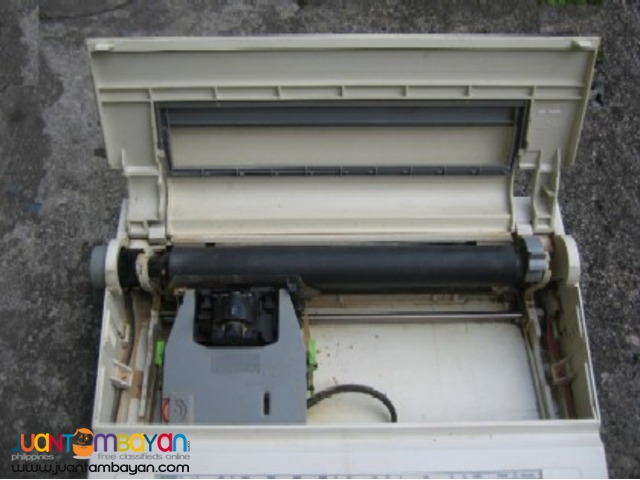 Canon electric typewriter (defective)