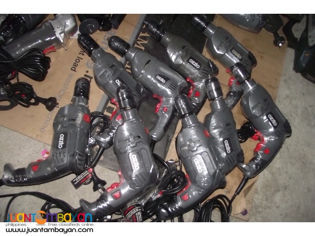 hammer drill ozito 220v 1100wats brandnew