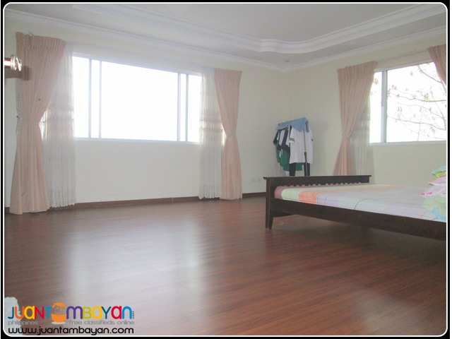 House Single Detached 2-Storey Semi-Furnished for rent in Talamban