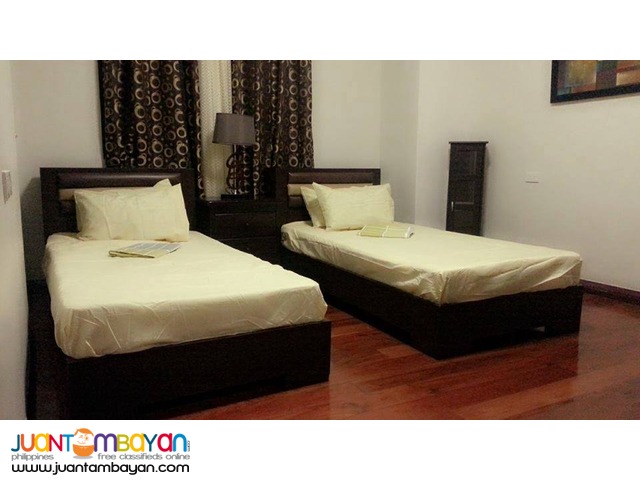For Rent Furnished Condo Unit in Cebu Business Park - 3 Bedrooms