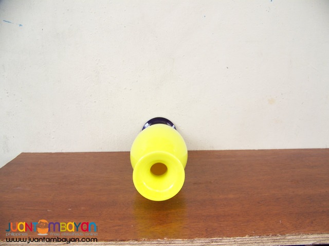 P1024 Yellow Vase