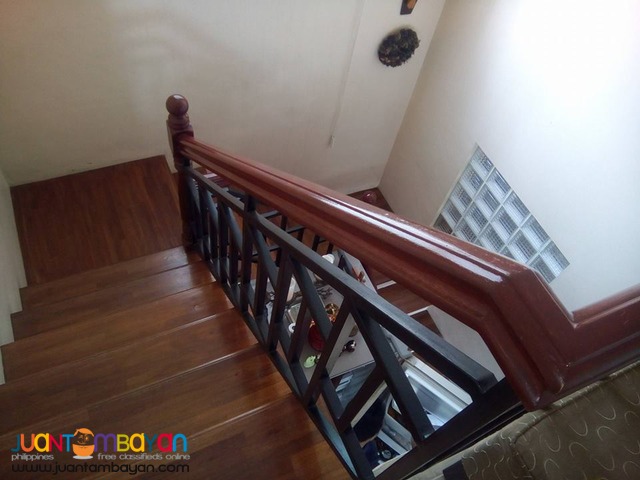 House and Lot in Bf Resort Village Las Pinas Corner Lot with Pool