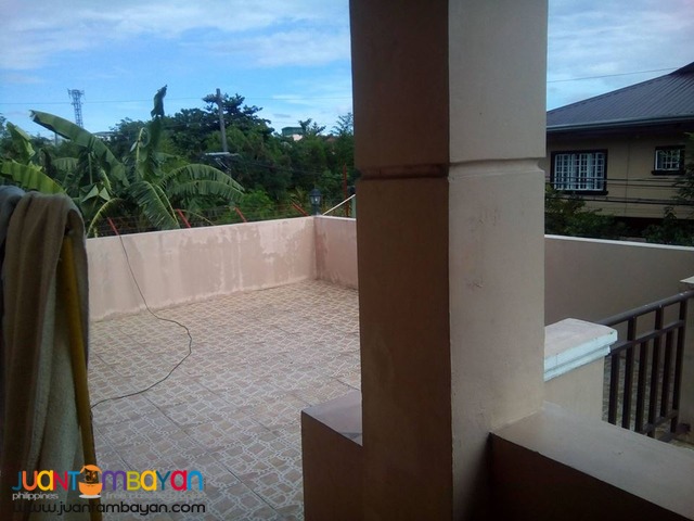 House and Lot in Bf Resort Village Las Pinas Corner Lot with Pool
