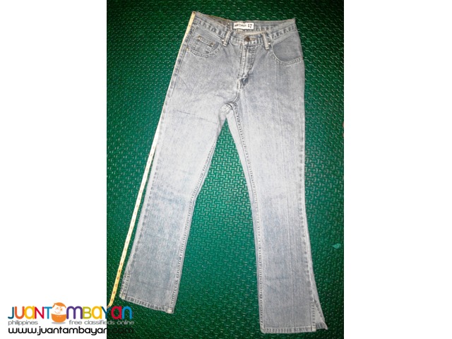 Slightly used Jeune Compagne 17 jeans