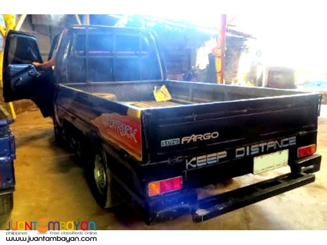 Isuzu Fargo Pick-up FOR PHP165K