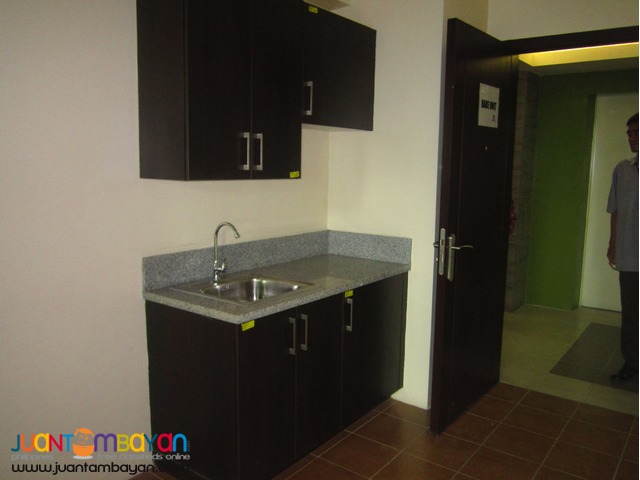 5% down MOVE IN AGAD! in Mandaluyong near Megamall