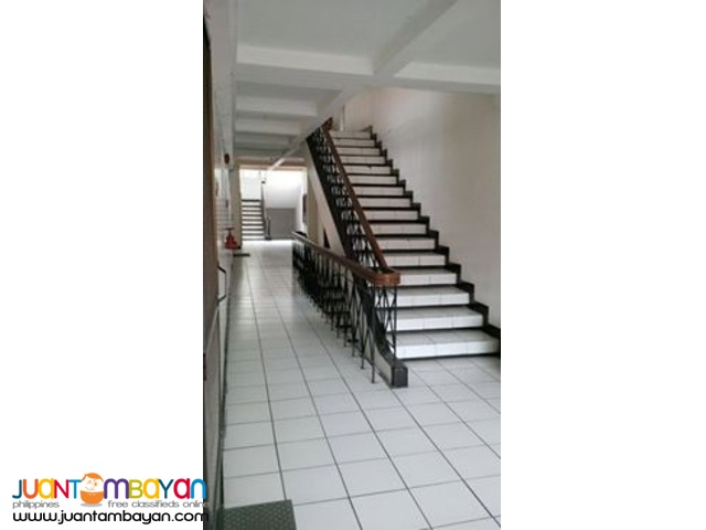 Alabang 2BR Unit with Parking For Rent