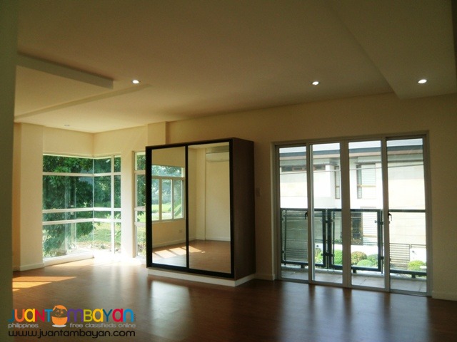 2 STOREY HOUSE AND LOT FOR SALE CASAMILAN 