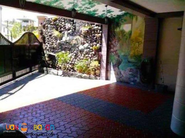 PH280 Fairview Quezon City House and Lot w/ Swimming Pool for Sale