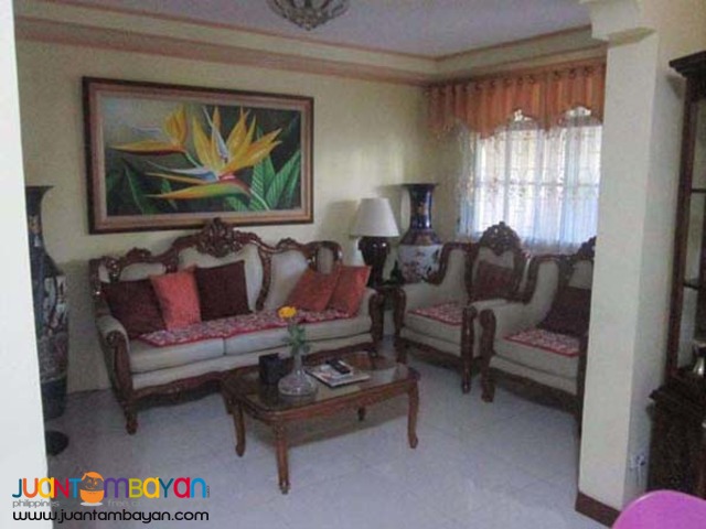 PH307 Batasan Hill QC House and Lot Near Sm North for Sale
