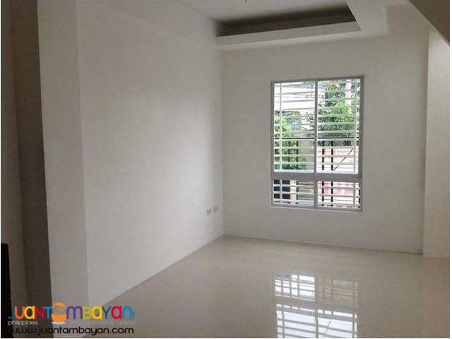 PH253 House and Lot in Pasig For Sale 