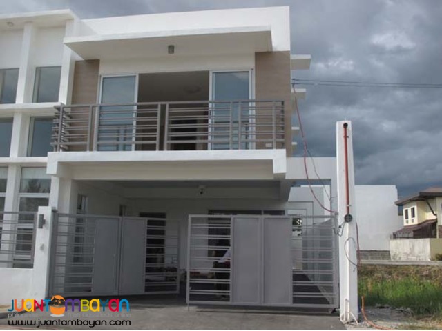 PH185 Townhouse in Pasig for sale