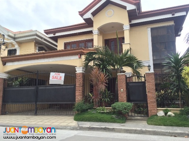 PH195 Stylish Townhouse in Greenwoods PH195 Stylish Townhouse in Greenwoods