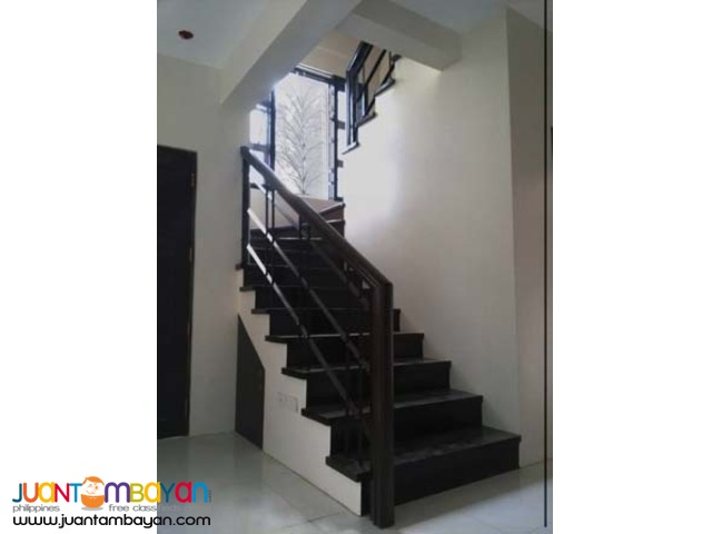 PH106 Commonwealth Townhouse for Sale