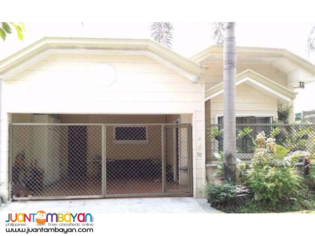 PH328 House and Lot in Batasan Hills Commonwealth Q.C