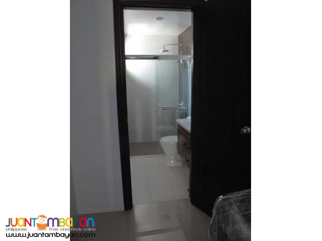 PH127 Mandaluyong House and Lot