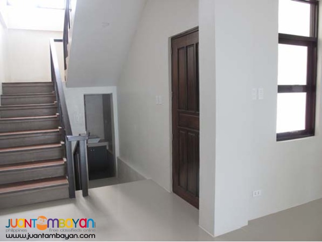 PH180 House and Lot in Pasig City