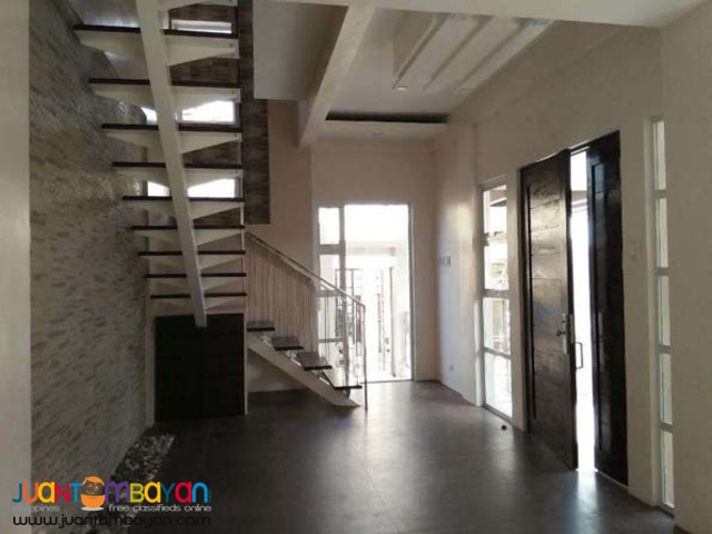 PH326 House and lot in Pasig City 