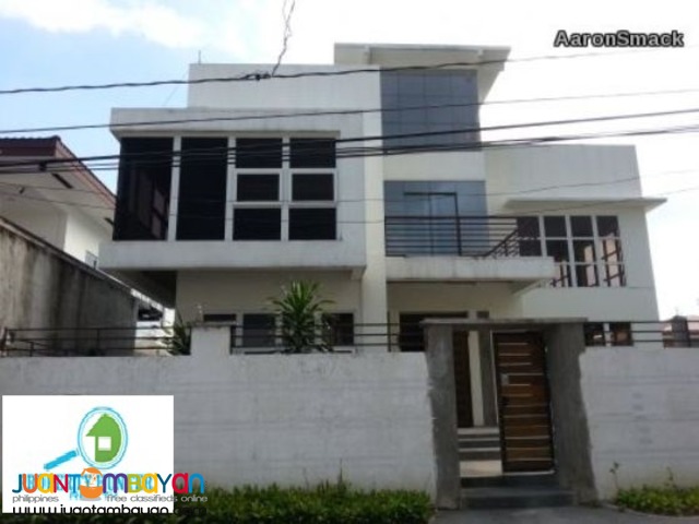 PH223 House and Lot in Paranaque City 