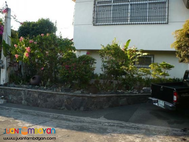 PH224  House and Lot in Paranaque City