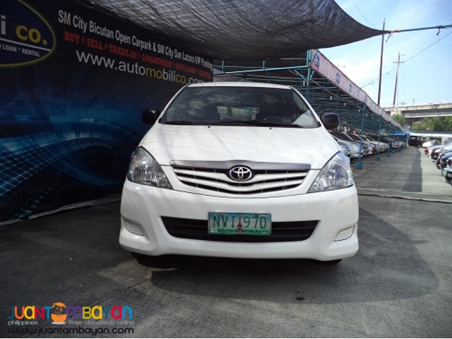 2009 TOYOTA INNOVA J AUTOMOBILICO