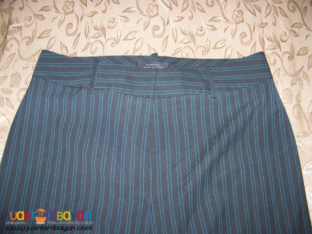 Pre-Loved, CAP8116 TAHARI  Ladies Pants. Bought in USA.