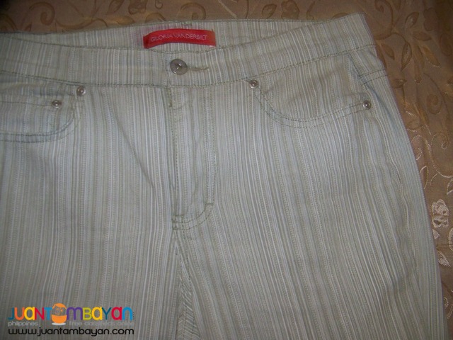 Pre-Loved CAP8113 GLORIA VANDERBUILT, Ladies Pants. Bought in USA.