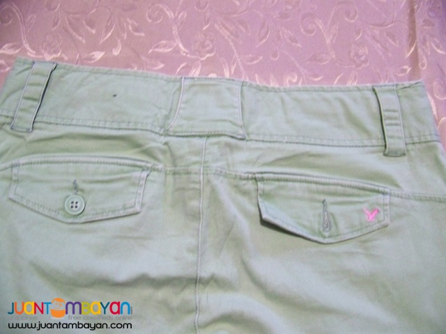 Pre-Loved CAP8102 AMERICAN EAGLE Outfitters, Lady's Pant's.