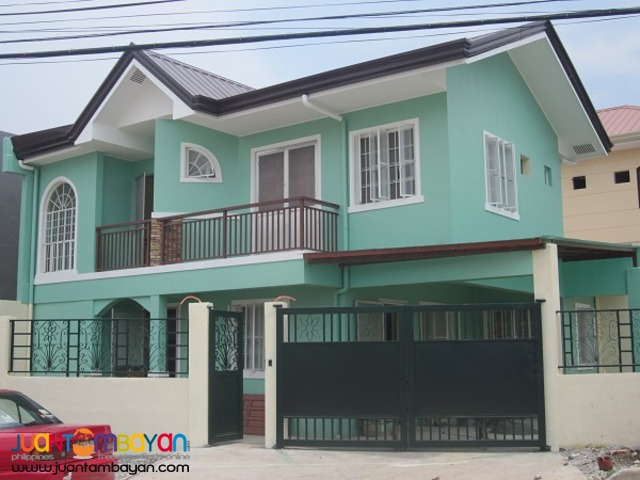 House and Lot in Hobart Village very near in SM Fairview QC
