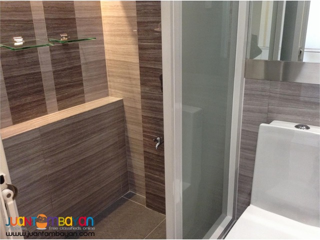 R Square Residences condo unit for sale.