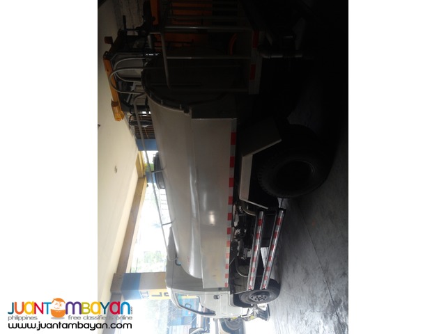 Brand new 6 wheeler water truck by Forland for sale