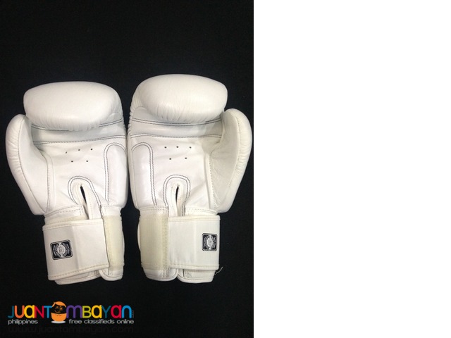 Twins Special 16oz All Leather Boxing Gloves in White