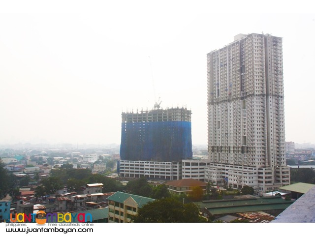 Condo in Quezon City Zinnia Towers Nr LRT Roosvelt