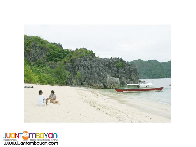 Mesmerizing Caramoan Tour Package