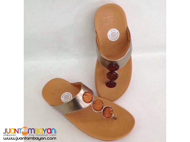 where are authentic fitflops made