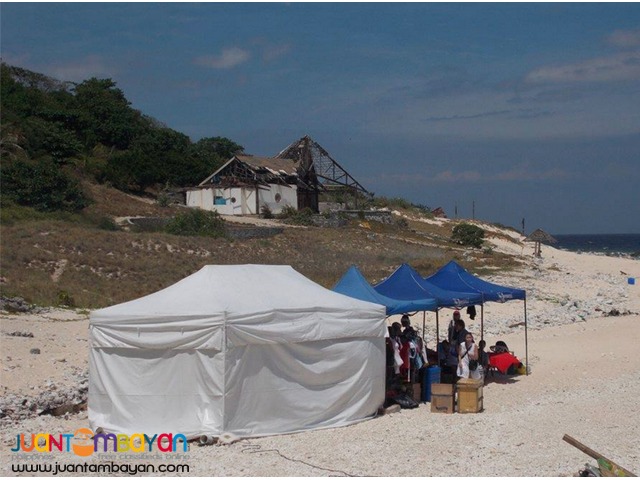 Beach side Open & Close Tents with portable aircon inside