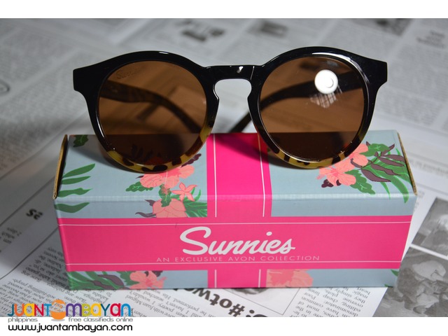 Sunglasses/Shades (West Sunglasses) UV 400 Sunnies by Avon