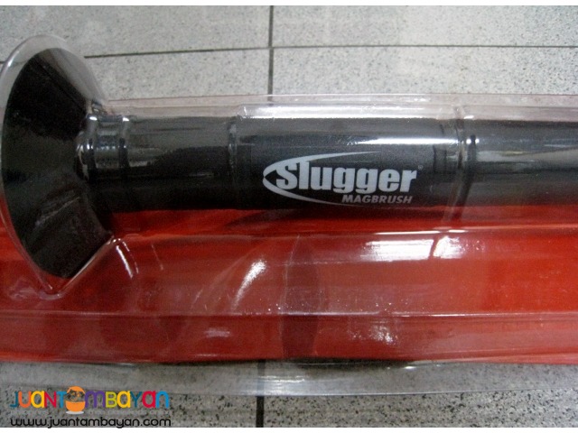 Slugger 15-inch Magnetic Chip Brush