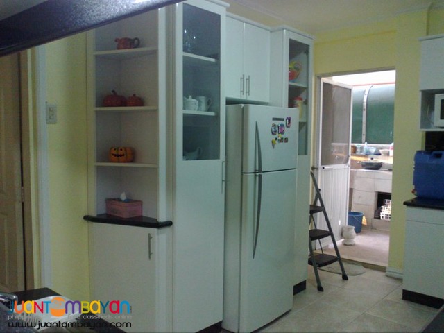 Modulat Kitchen Cabinets