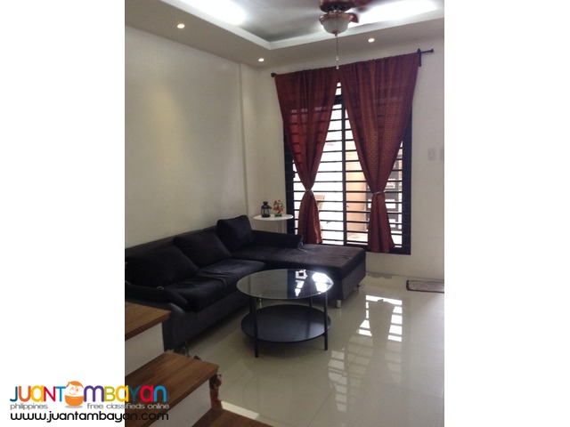 Townhouse For Sale in Project 6, Road 1