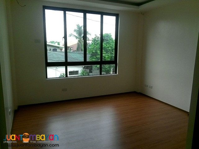 Townhouse For Sale in Galler heights, Quezon City