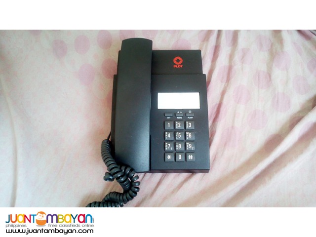 2 wifi modem router & 2 corded phone plus 1 caller i.d