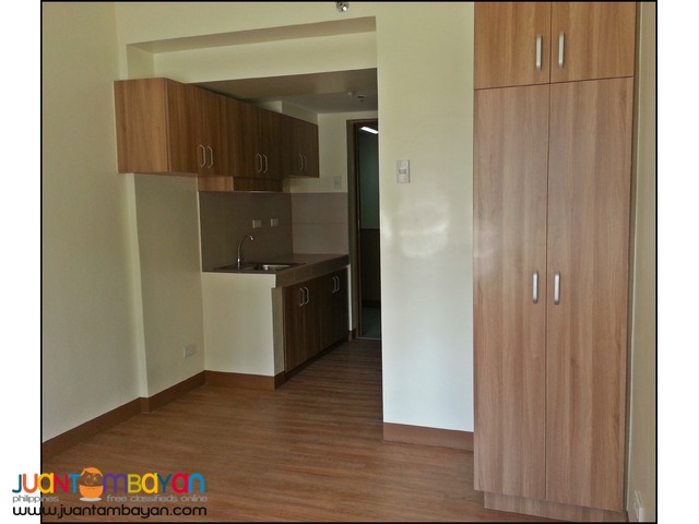 Affordable Condominium Unit in Pines Peak Tower  near EDSA, MRT Boni