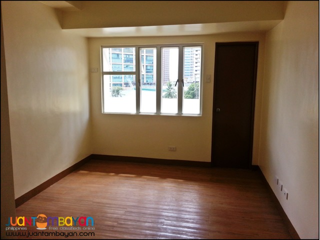 Affordable Condominium Unit in Pines Peak Tower  near EDSA, MRT Boni
