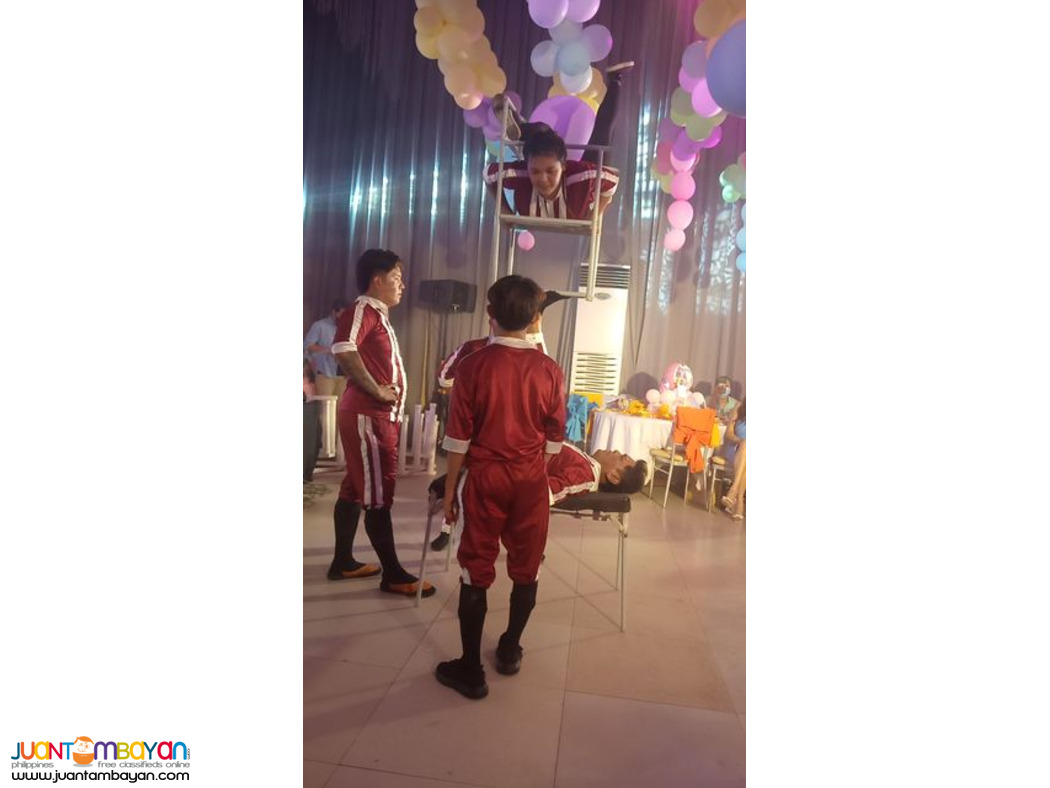 acrobatics show for Corporate events