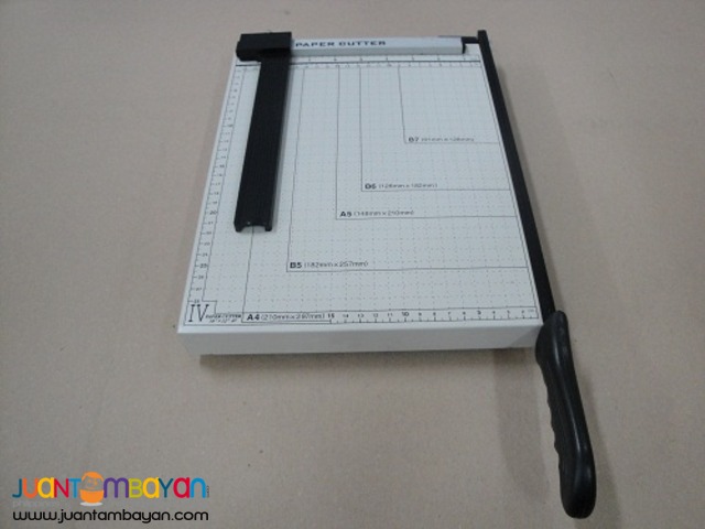 Polaris metal base paper cutter B4 (12 x 15)
