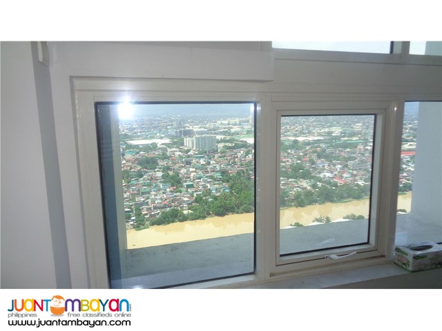 Rush Sale!!!! Le Grand Tower1 1 Bedroom condo in Eastwood, Quezon City