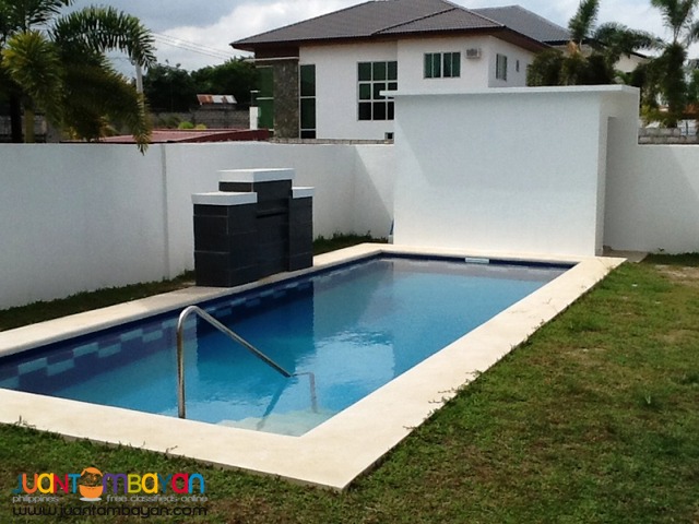 3Br House for Rent with Pool in an exclusive subd at Angeles City.
