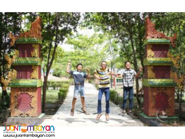 Singapore tour package, plus Batam tour, for dining and shopping Singapore tour package, plus Batam tour, for dining and shopping